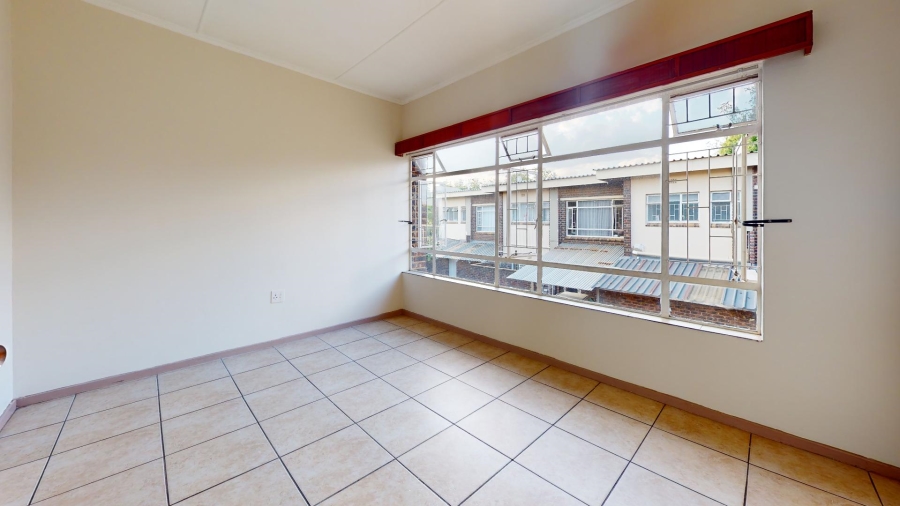 2 Bedroom Property for Sale in Potchefstroom North West